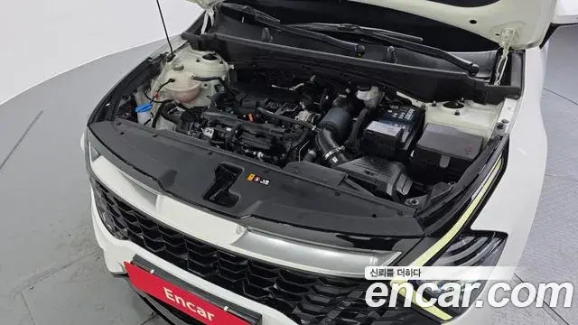 Kia Sportage 2022 — ფოტო 2/20