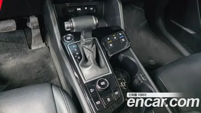 Kia Sportage 2022 — ფოტო 6/20