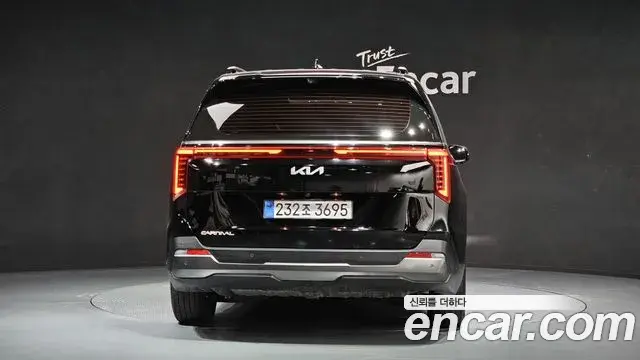 Kia Carnival 2025 — Şəkil 9/20