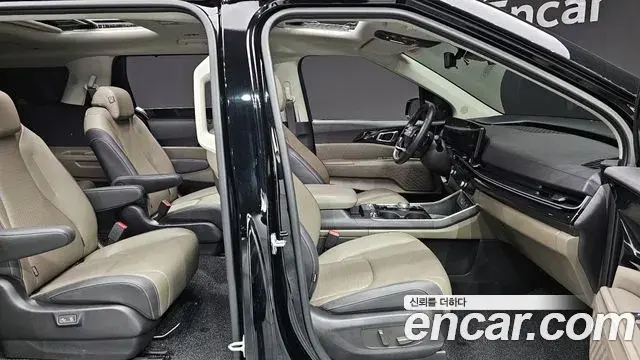Kia Carnival 2025 — Şəkil 1/20