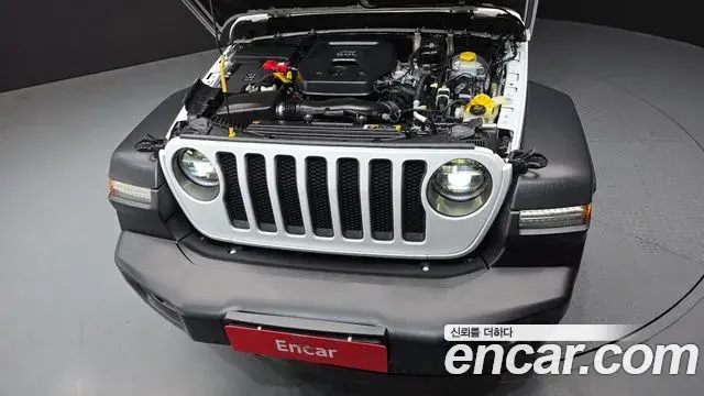 Jeep Wrangler 2022 — ფოტო 3/20