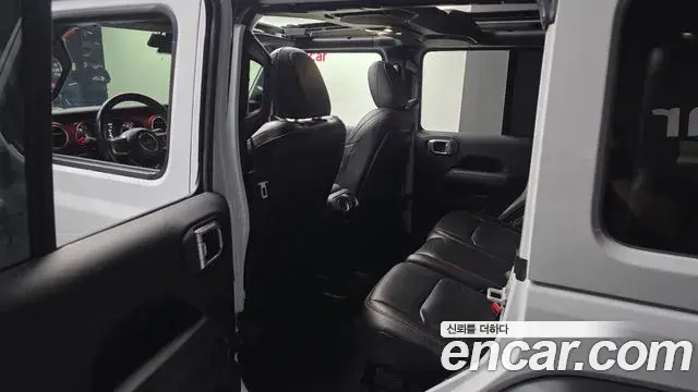Jeep Wrangler 2022 — ფოტო 12/20