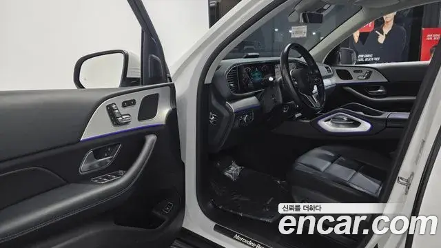 Mercedes-Benz GLE-Class 2019 — ფოტო 20/20