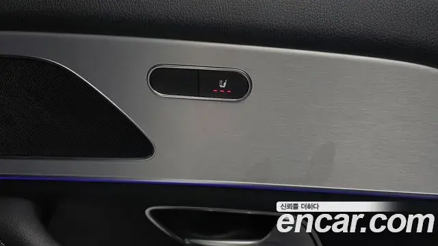 Mercedes-Benz GLE-Class 2019 — ფოტო 3/20