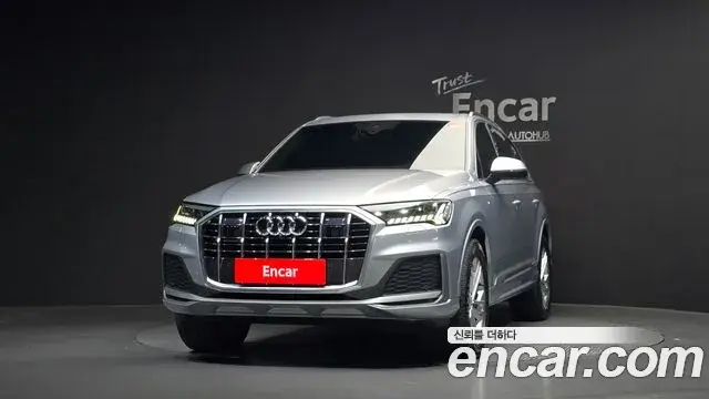 Audi Q7 2021 — Фото 3/20