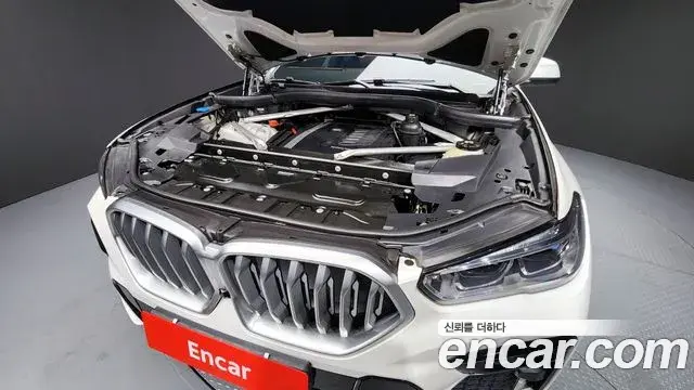BMW X6 2022 — ფოტო 12/20