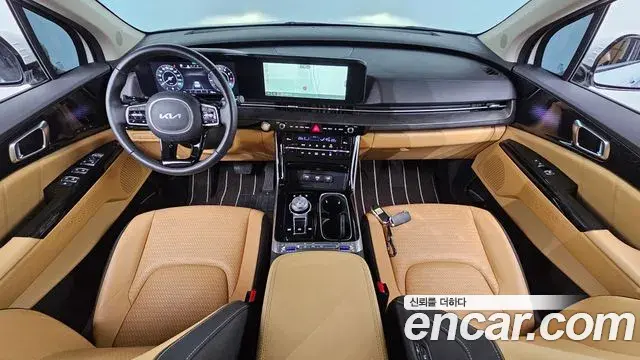 Kia Carnival 2023 — Фото 7/20