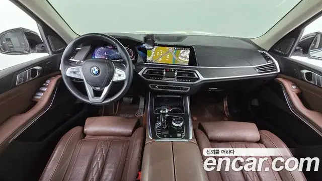 BMW X7 2022 — Photo 3/20