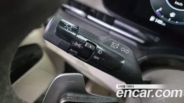 Kia Carnival 2021 — Photo 16/20