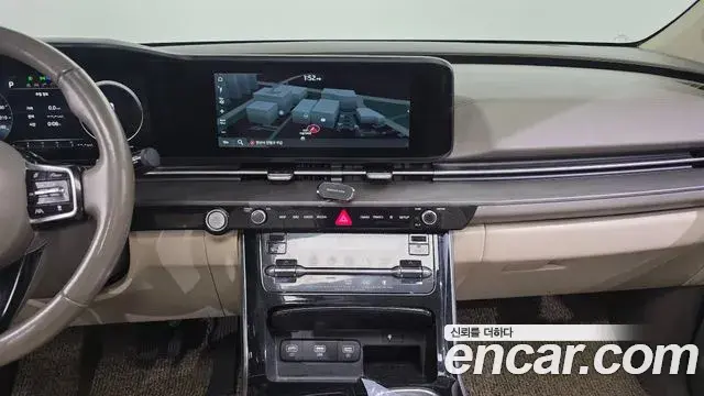 Kia Carnival 2021 — Photo 19/20