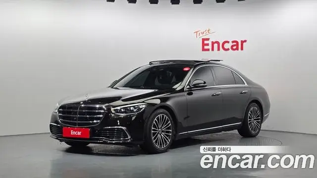 Mercedes-Benz S-Class 2021 — Photo 8/31