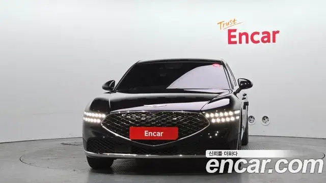 Genesis G90 2022 — ფოტო 22/30