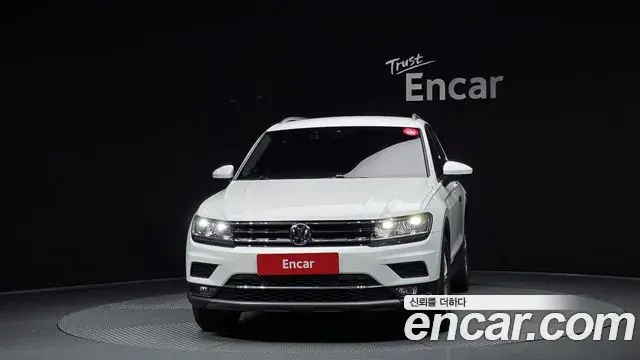 Volkswagen Tiguan 2020 — Фото 3/20