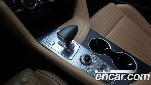 Genesis G70 2021 — Photo 17/20
