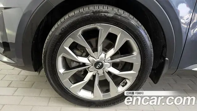 Kia Sorento 2021 — ფოტო 1/20