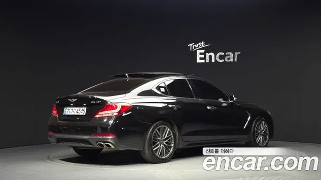 Genesis G70 2018 — Photo 6/20