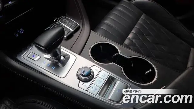 Genesis G70 2018 — Photo 17/20