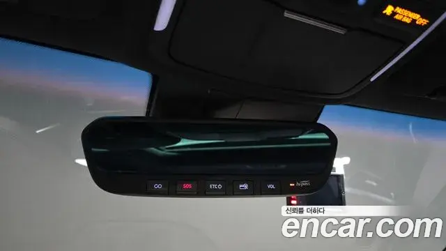 Genesis G70 2018 — Photo 7/20
