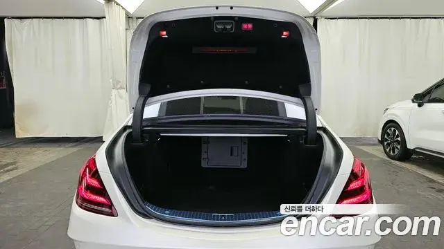 Mercedes-Benz S-Class 2019 — Şəkil 12/20