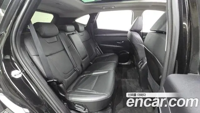 Hyundai Tucson Hybrid 2021 — ფოტო 15/27