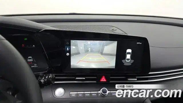 Hyundai The New Avante Hybrid 2023 — ფოტო 4/20