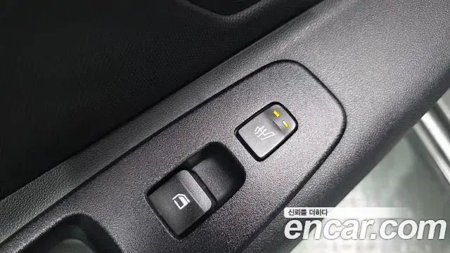 Hyundai The New Avante Hybrid 2023 — ფოტო 5/20