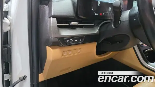 Kia Carnival 2022 — Фото 15/20