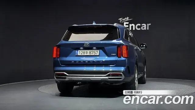 Kia Sorento 2021 — Photo 18/30