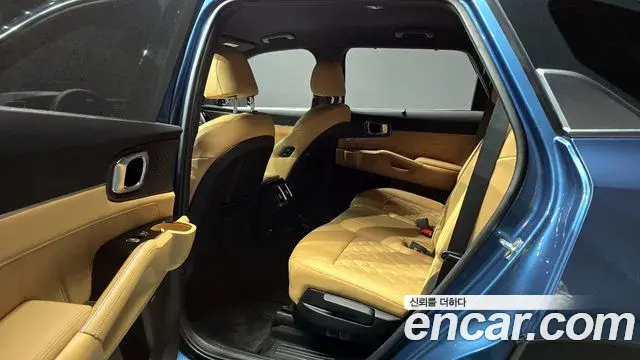 Kia Sorento 2021 — Photo 14/30