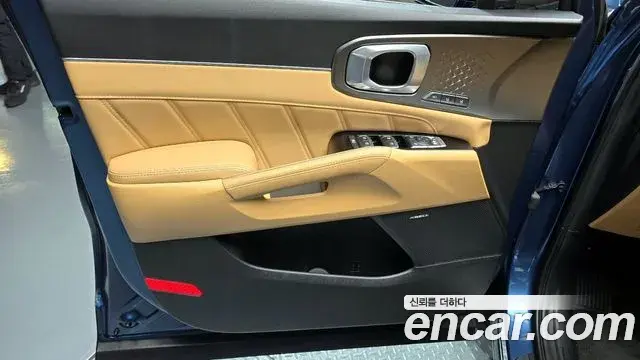 Kia Sorento 2021 — Photo 17/30