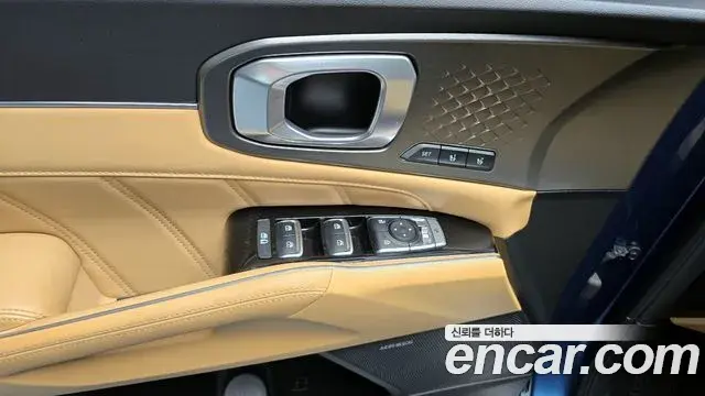 Kia Sorento 2021 — Photo 28/30