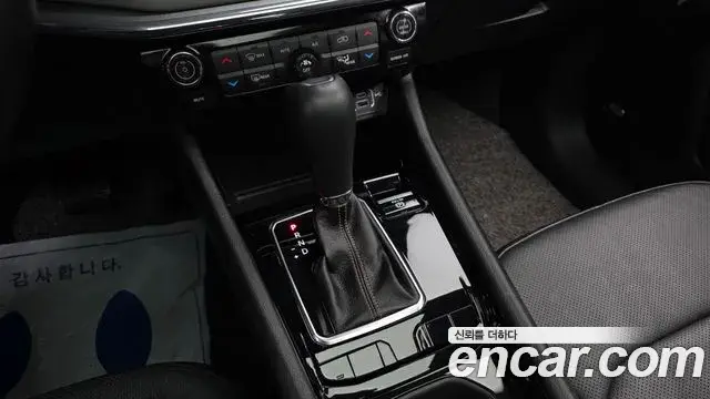Jeep Compass 2022 — Photo 25/35