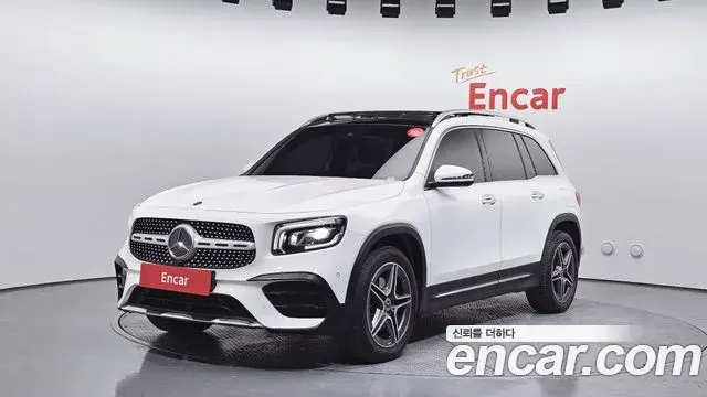 Mercedes-Benz GLB-Class 2021 — Şəkil 12/20