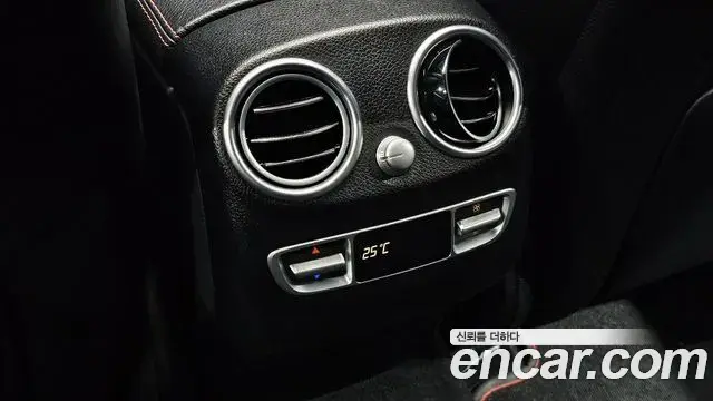 Mercedes-Benz GLC-Class 2018 — ფოტო 30/30