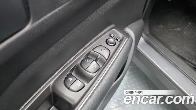 Renault Samsung QM6 2020 — Şəkil 25/31