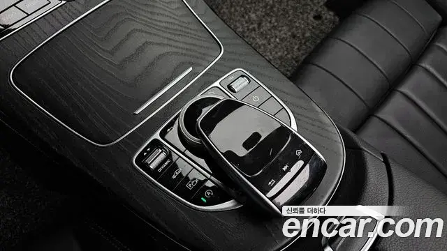 Mercedes-Benz E-Class 2019 — Фото 20/20