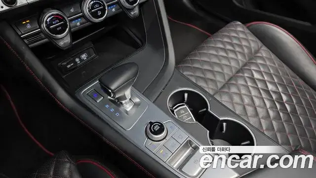 Genesis G70 2018 — Şəkil 8/30