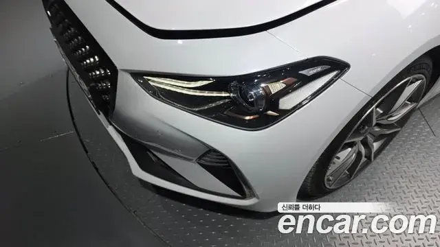 Genesis G70 2018 — Şəkil 15/30