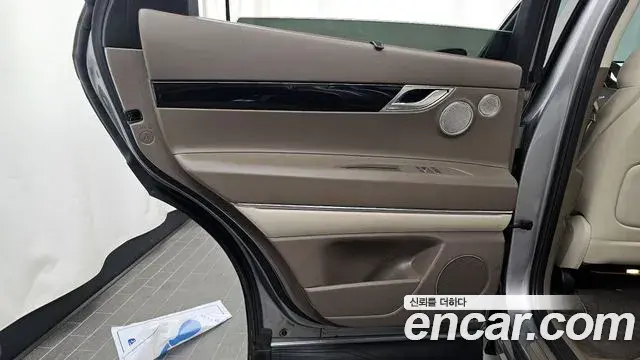 Genesis GV80 2023 — ფოტო 22/33