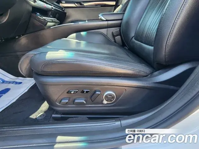 Hyundai Grandeur Hybrid 2023 — Şəkil 10/20