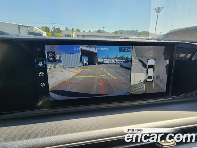 Hyundai Grandeur Hybrid 2023 — Şəkil 8/20