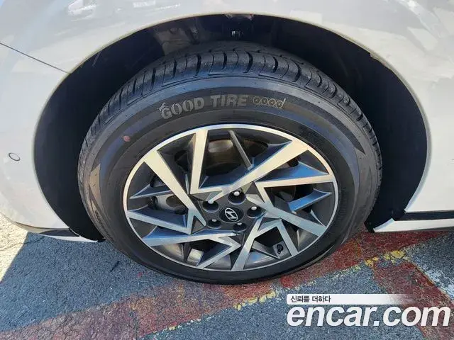 Hyundai Grandeur Hybrid 2023 — Şəkil 13/20