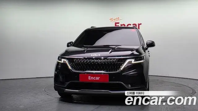 Kia Carnival 2021 — Фото 3/20