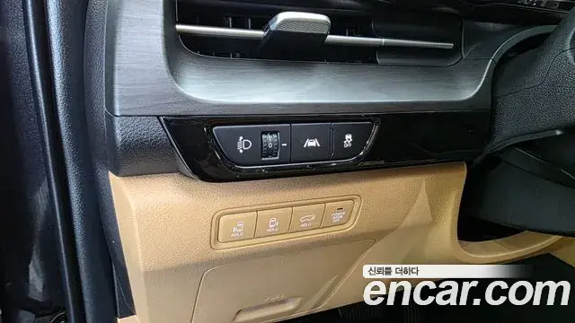 Kia Carnival 2021 — Фото 13/20