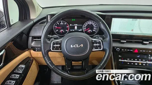 Kia Carnival 2021 — Фото 14/20