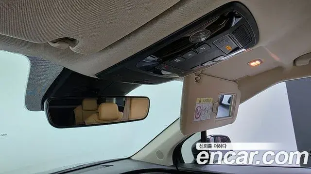 Kia Carnival 2021 — Фото 15/20