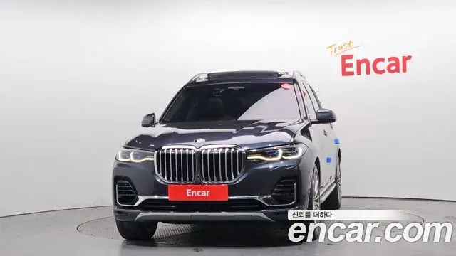 BMW X7 2022 — Photo 20/20
