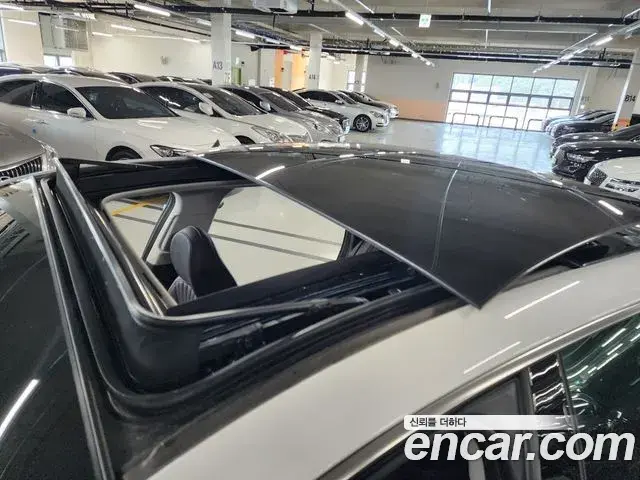 Hyundai Grandeur Hybrid 2023 — Şəkil 2/20