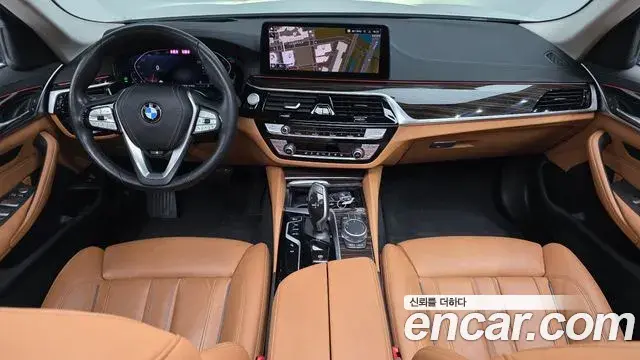 BMW 5 Series 2021 — Фото 9/20