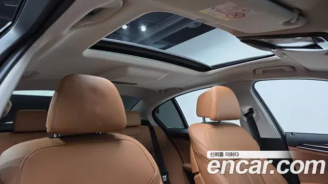 BMW 5 Series 2021 — Фото 12/20